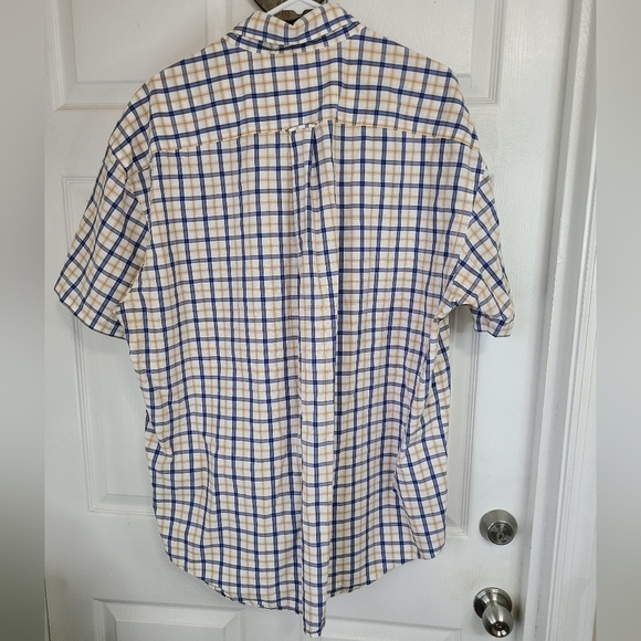 Nautica Men's Classic Short Sleeve Button Down Shirt,  Size: XXL Color:  Yellow - Picture 12 of 14